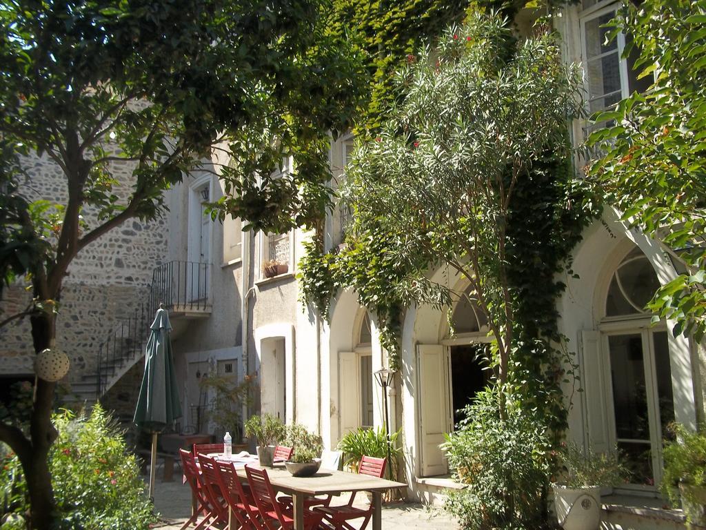 L'Orangerie Hotell Rivesaltes Exteriör bild